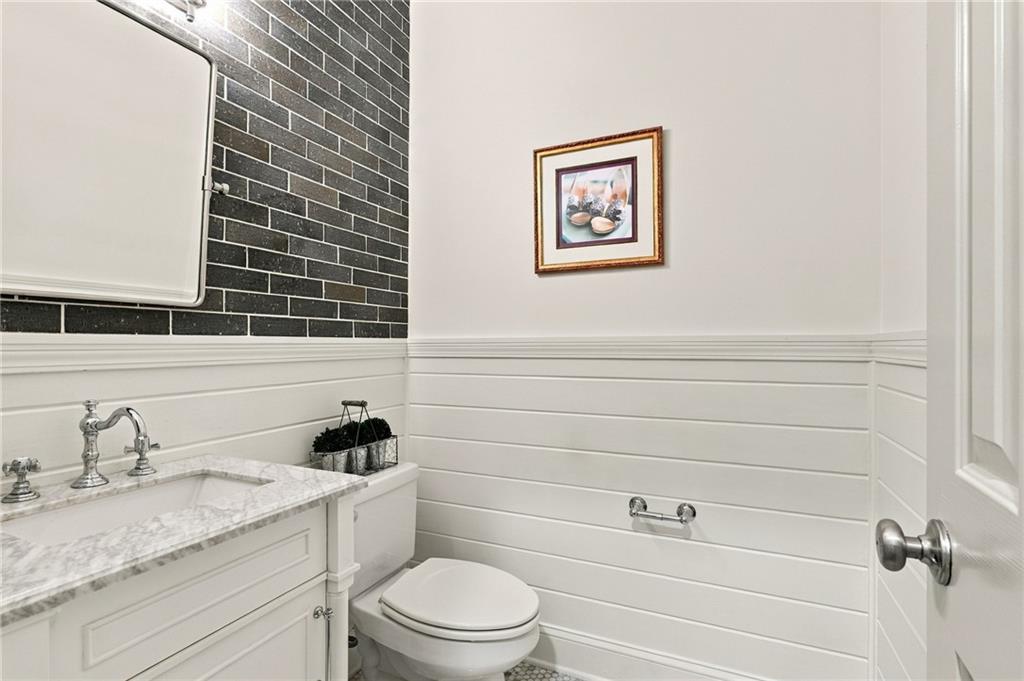 545 Greenland Road Northeast Sandy Springs, GA 30342 - Photo 19 of 64 Gallery Image 19