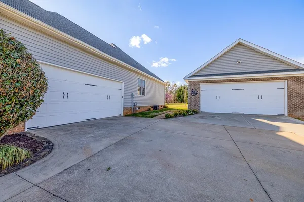 $425,000 | 309 Saddlers Run, Chesnee, SC 29323