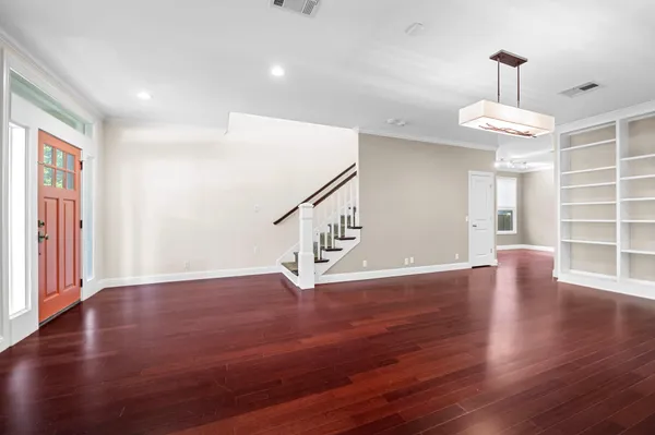 $5,000 | 4513 Avenue F, Austin, TX 78751