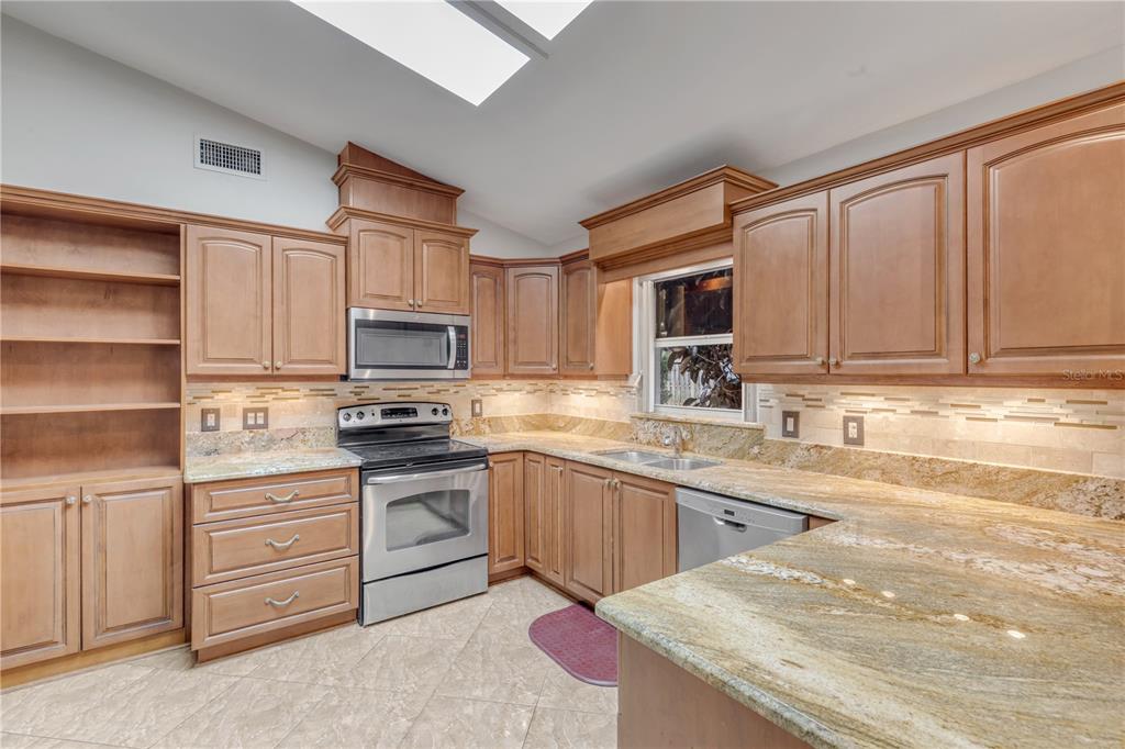 2704 Orange Tree Drive Edgewater, FL 32141 - Photo 18 of 56