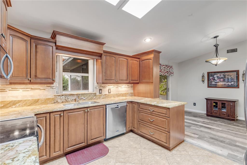 2704 Orange Tree Drive Edgewater, FL 32141 - Photo 19 of 56