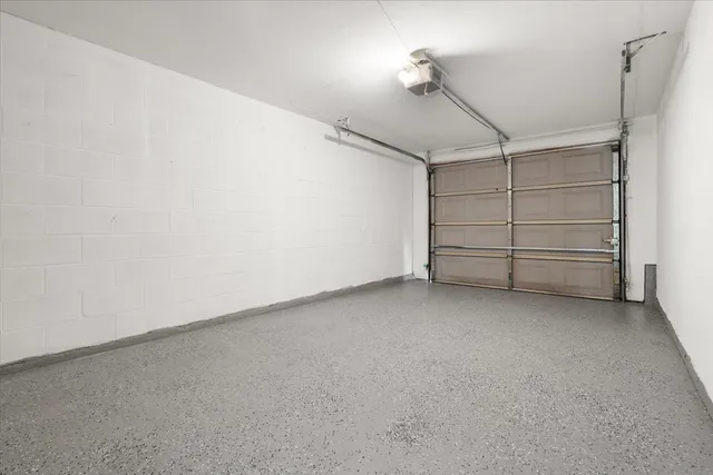 $3,500 | 1704 North Drury Lane, Arlington Heights, IL 60004