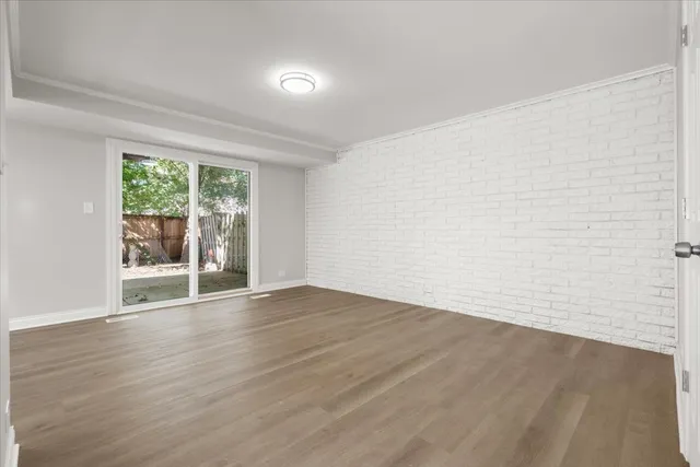 $3,500 | 1704 North Drury Lane, Arlington Heights, IL 60004