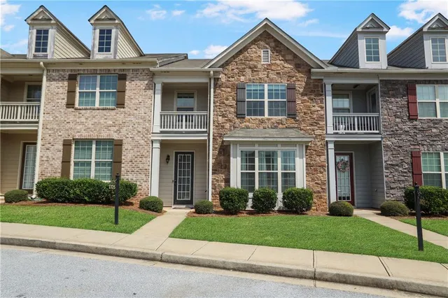 $2,200 | 7725 Rutgers Circle, Fairburn, GA 30213
