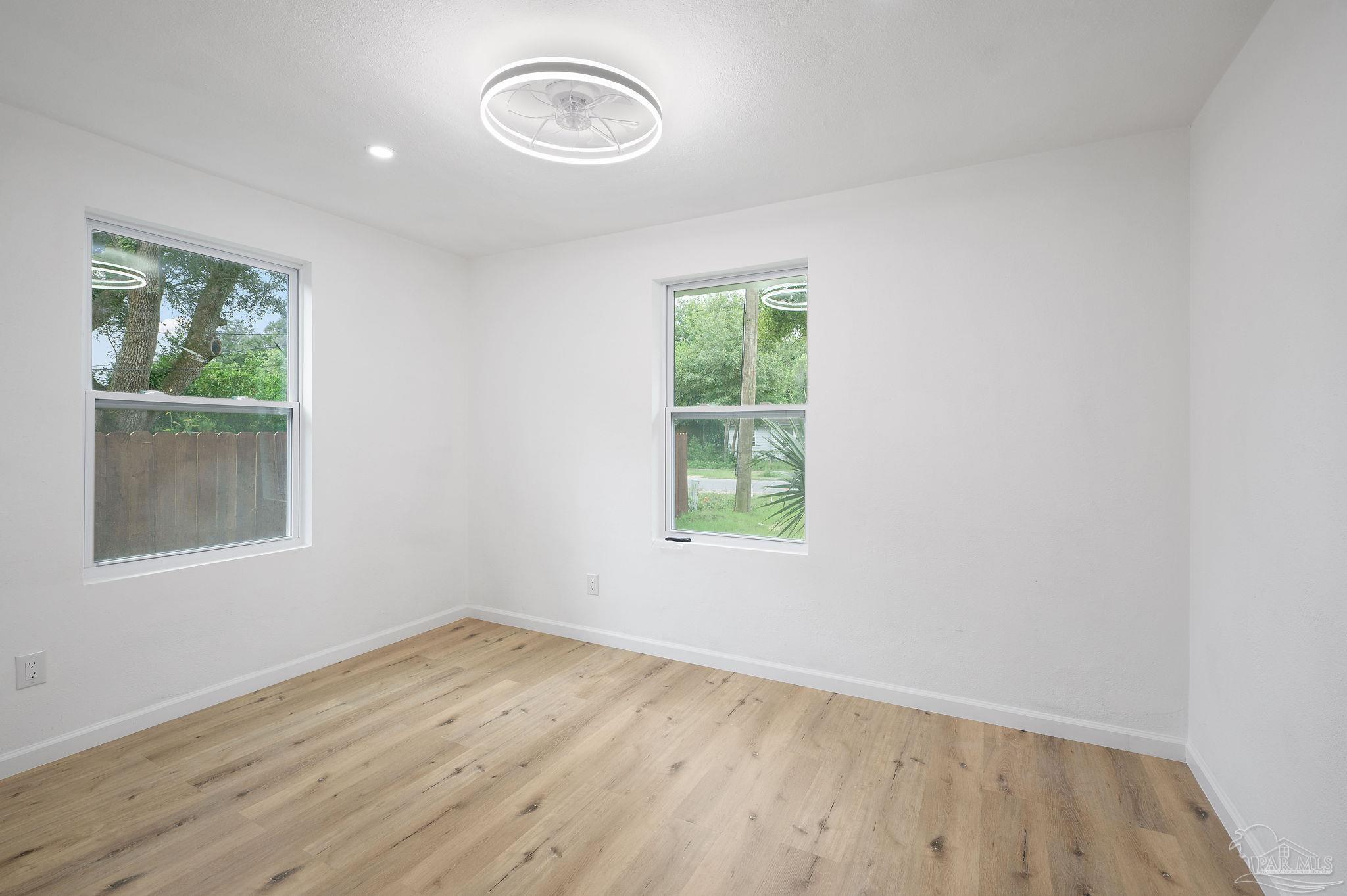 114 Rue Max Street Pensacola, FL 32507 - Photo 31 of 41