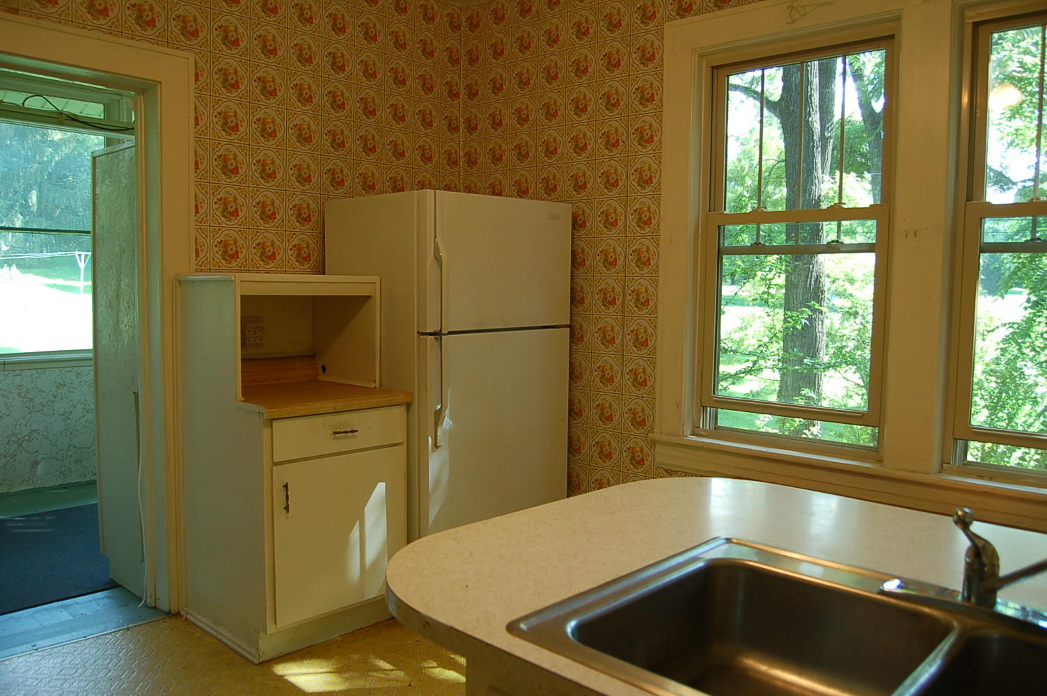48 Fields Avenue Blue Ridge, VA 24064 - Photo 12 of 46