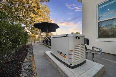 a roof deck view with a garden space