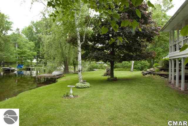 5657 Riverside Beach Drive Weidman, MI 48893 - Photo 10 of 25 1772737-9.JPG