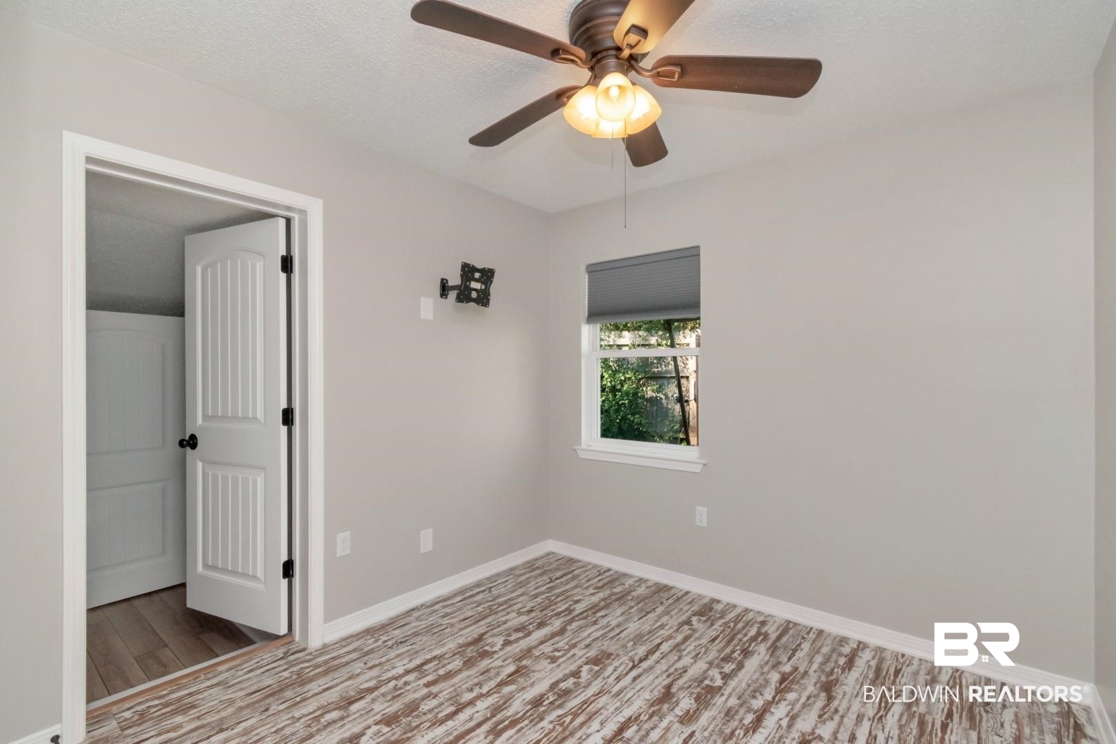 1062 Schaub Avenue Mobile, AL 36609 - Photo 16 of 30 Gallery Image 16