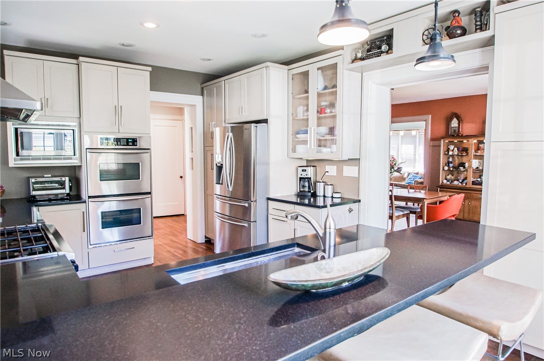 3116 Huntington Road Cleveland, OH 44120 - Photo 12 of 27 Open spacious Kitchen