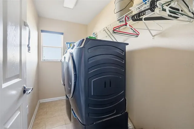 a view of walk in closet