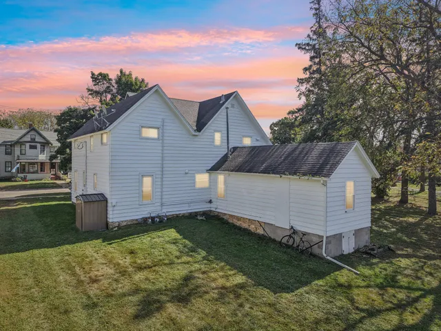 $415,000 | 114 North 2nd Street, Mount Horeb, WI 53572