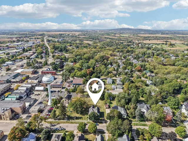 $415,000 | 114 North 2nd Street, Mount Horeb, WI 53572