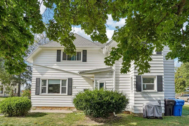$415,000 | 114 North 2nd Street, Mount Horeb, WI 53572
