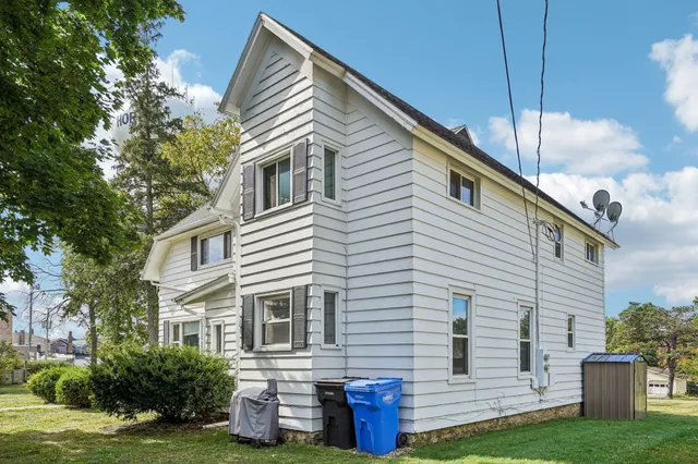 $415,000 | 114 North 2nd Street, Mount Horeb, WI 53572