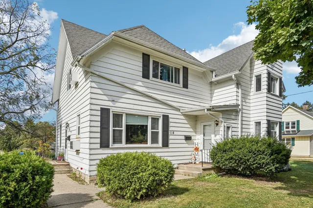 $415,000 | 114 North 2nd Street, Mount Horeb, WI 53572