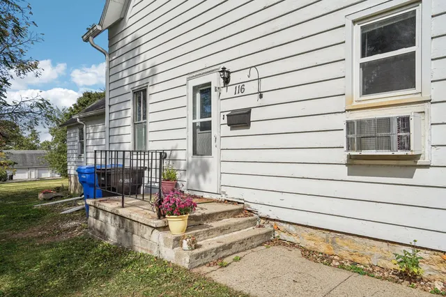 $415,000 | 114 North 2nd Street, Mount Horeb, WI 53572