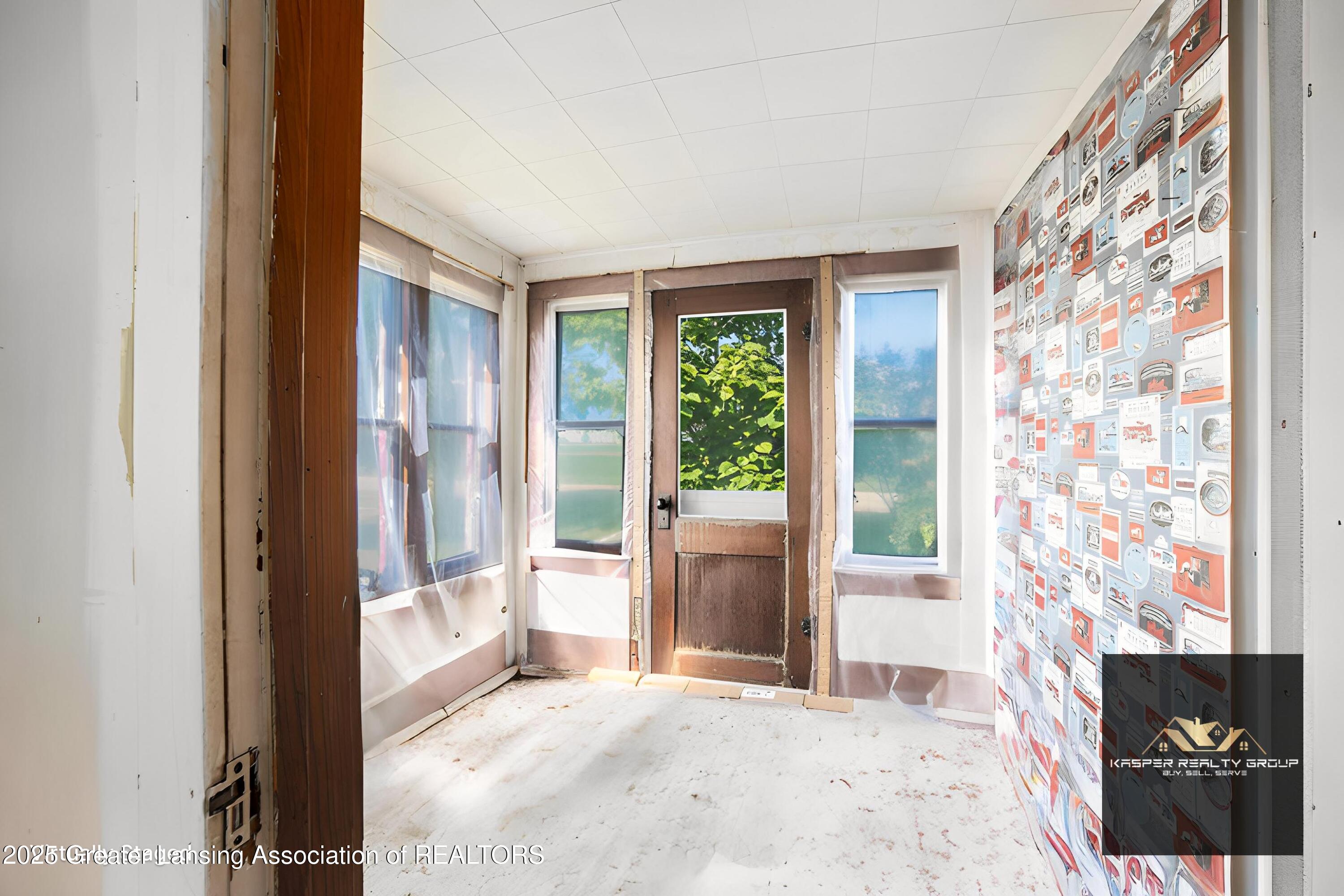 611 South Wisner Road Ithaca, MI 48847 - Photo 4 of 35 3.5