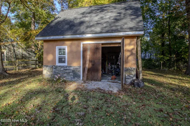 $260,000 | 816 Mill River Road, Jacksonville, NC 28540