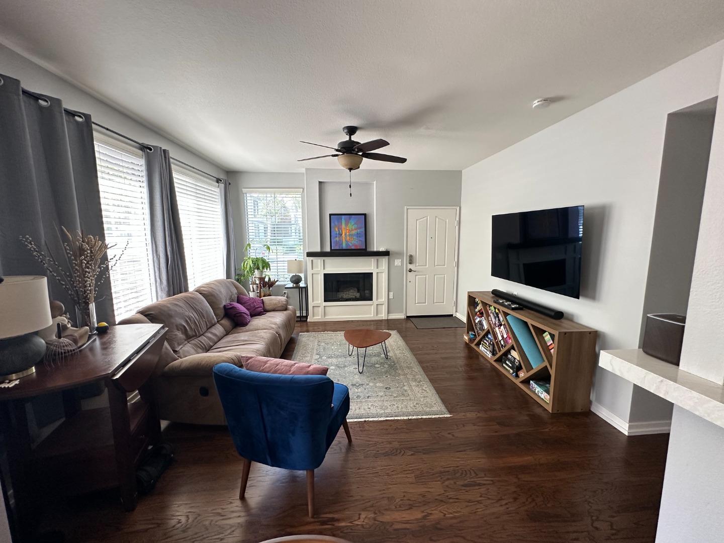 181 Chaumont Circle Foothill Ranch, CA 92610 - Photo 4 of 32