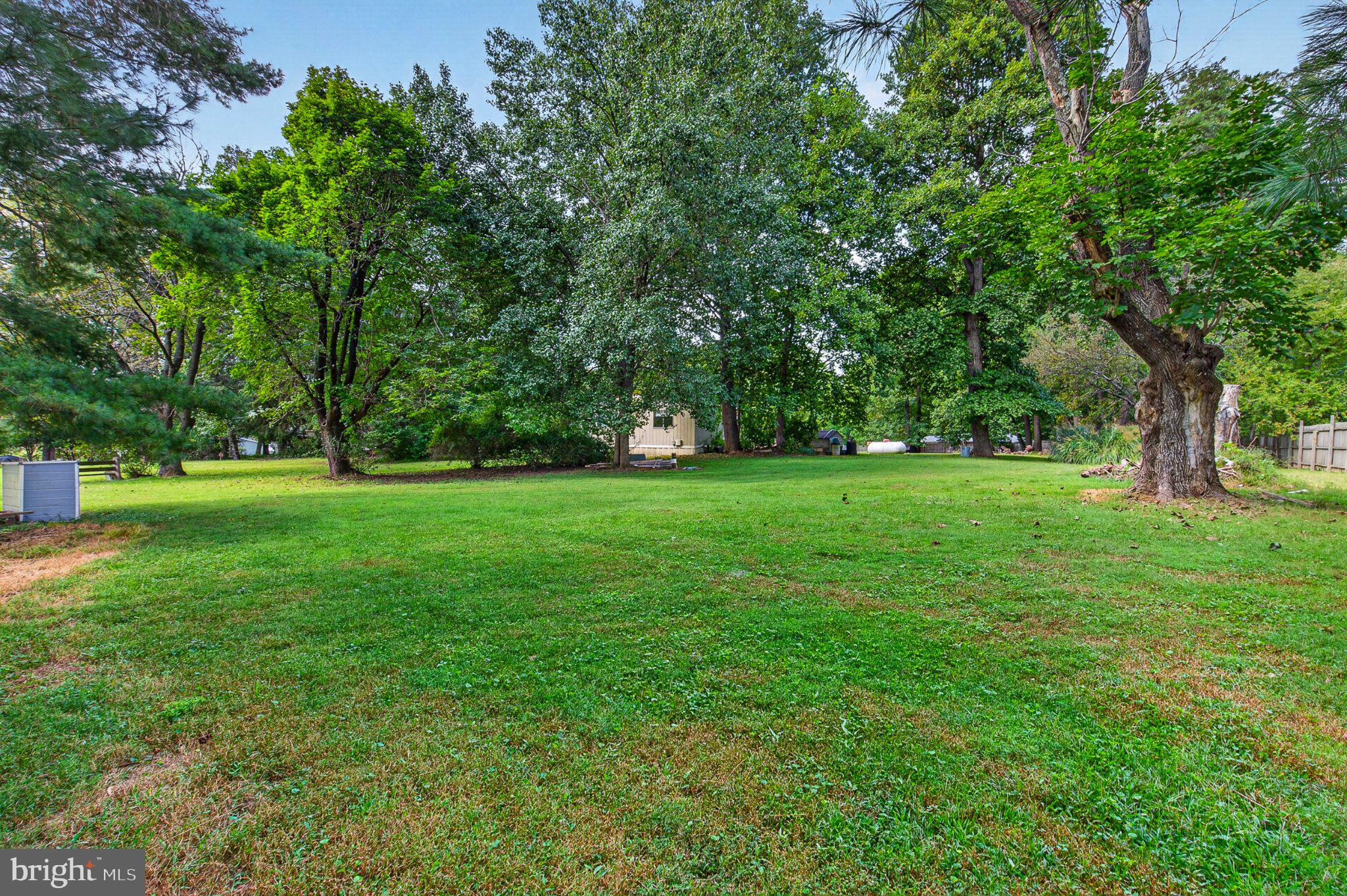 15410 Holly Grove Road Silver Spring, MD 20905 - Photo 11 of 16 Gallery Image 11
