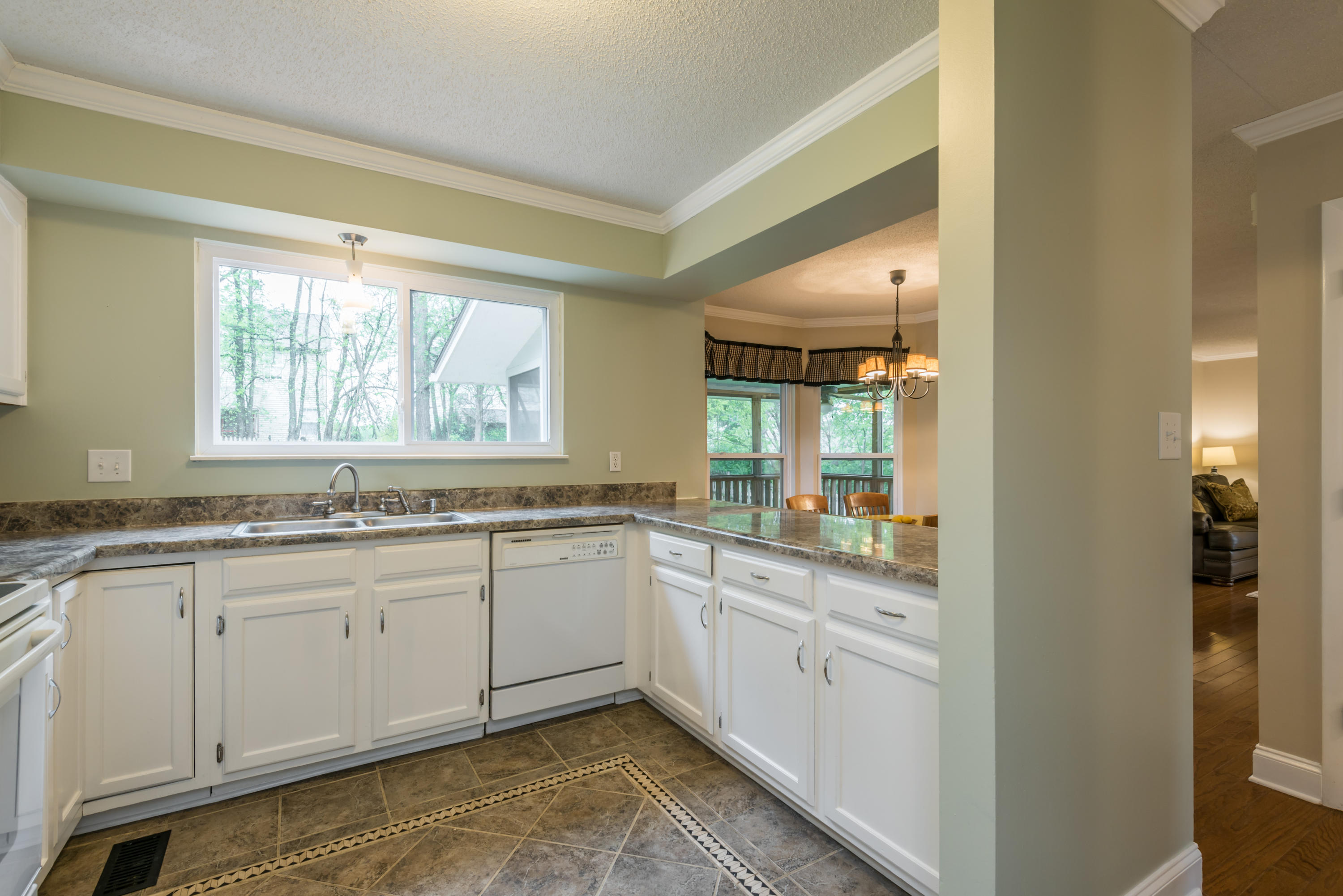 9033 Colchester Ridge Road Knoxville, TN 37922 - Photo 14 of 38 9033ColchesterRidge-11