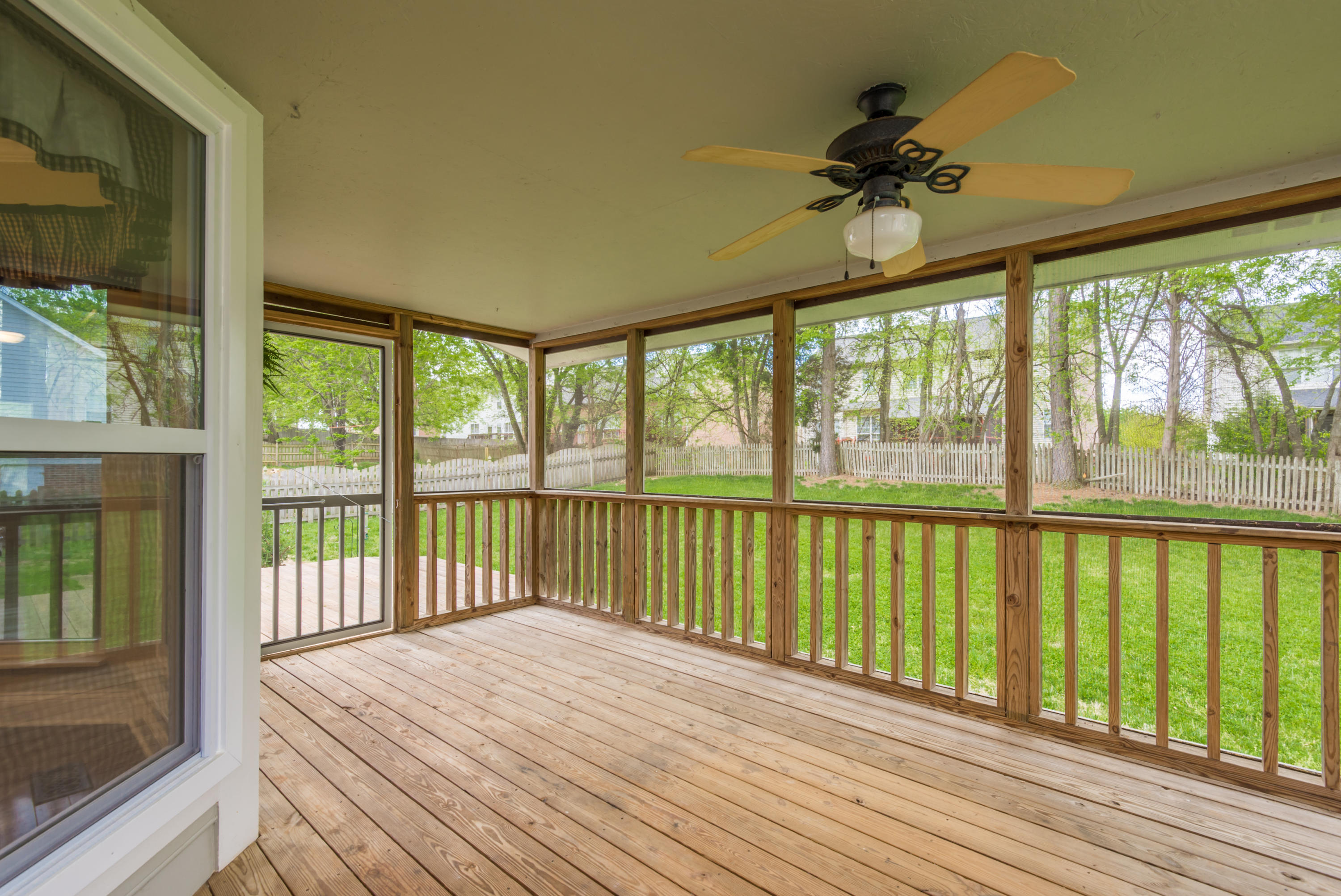 9033 Colchester Ridge Road Knoxville, TN 37922 - Photo 31 of 38 9033ColchesterRidge-28