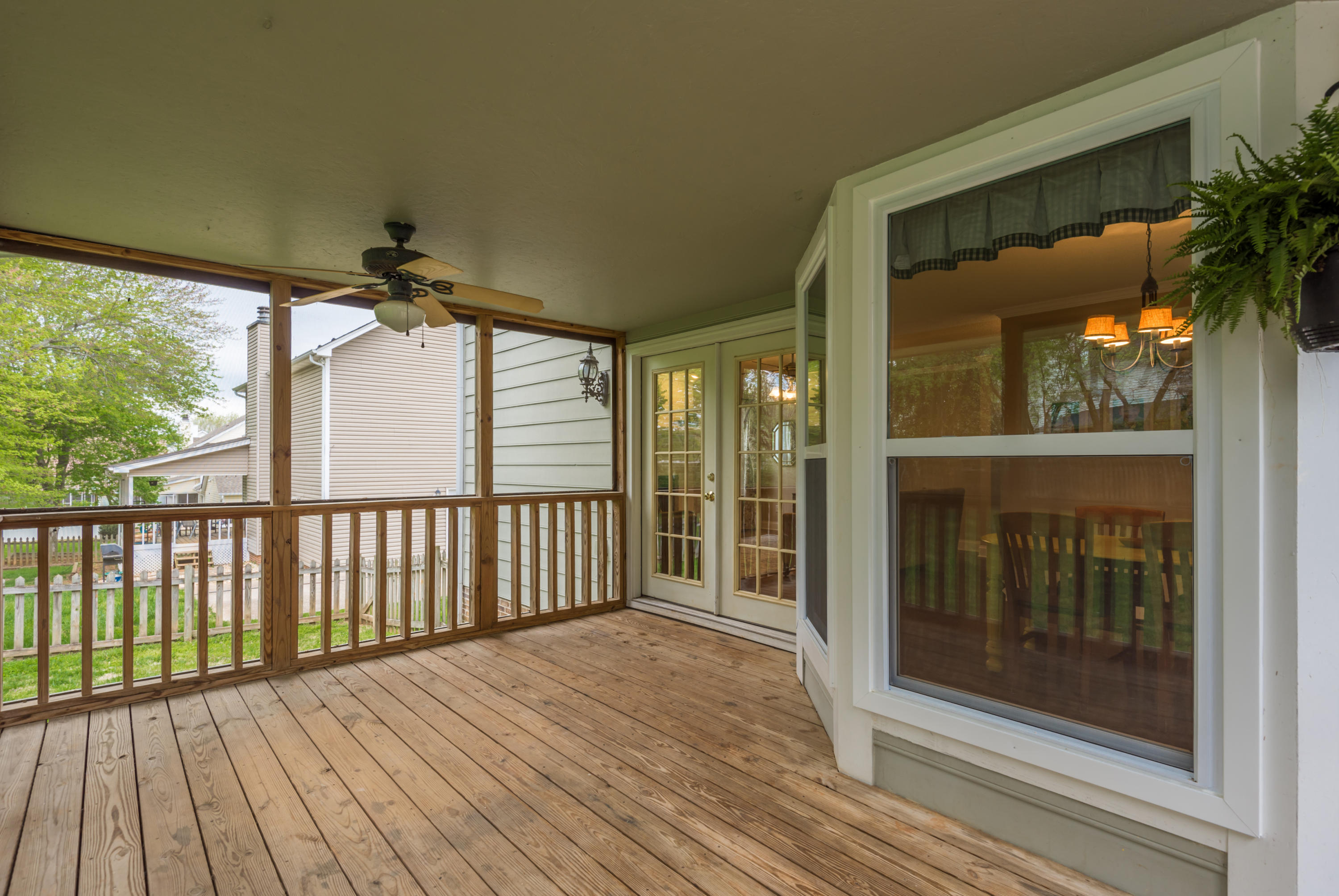 9033 Colchester Ridge Road Knoxville, TN 37922 - Photo 32 of 38 9033ColchesterRidge-29