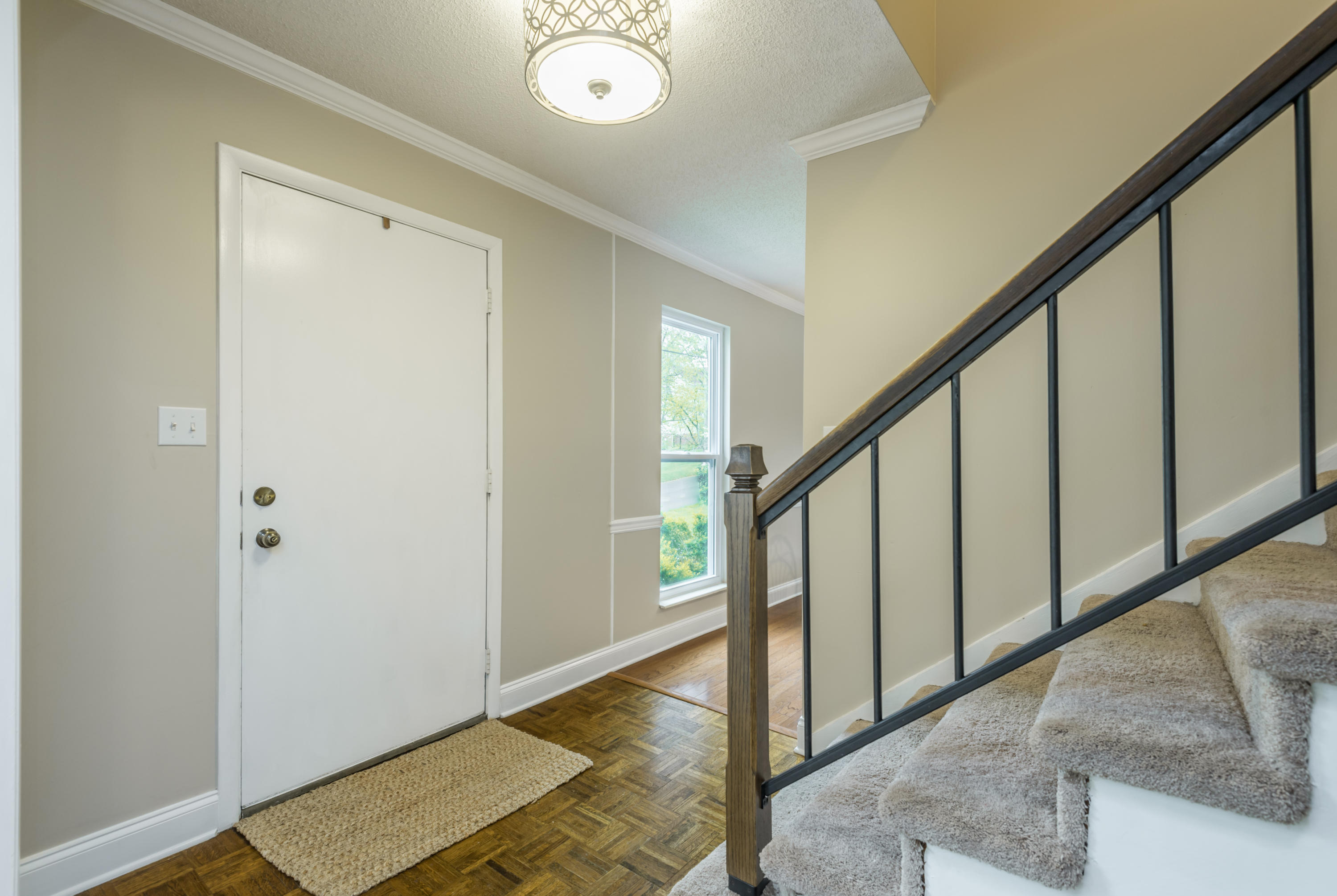 9033 Colchester Ridge Road Knoxville, TN 37922 - Photo 5 of 38 9033ColchesterRidge-2