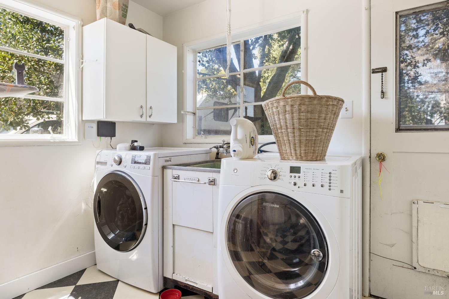 2053 Humboldt Street Santa Rosa, CA 95404 - Photo 13 of 30