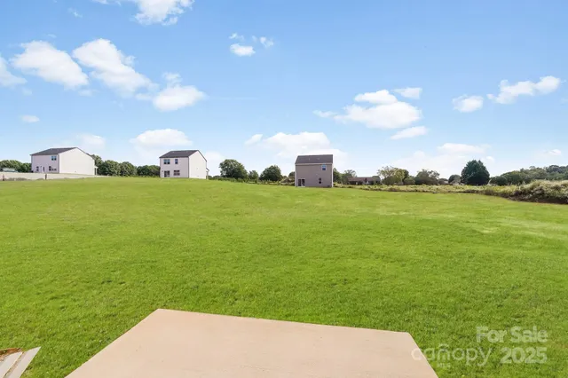 $282,500 | 137 Red Cedar Lane, Statesville, NC 28625