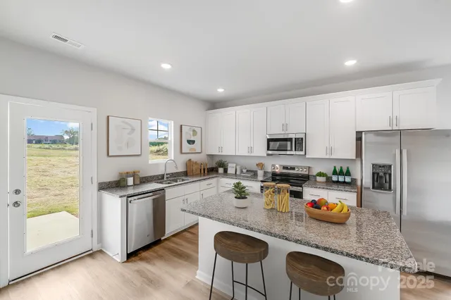 $282,500 | 137 Red Cedar Lane, Statesville, NC 28625