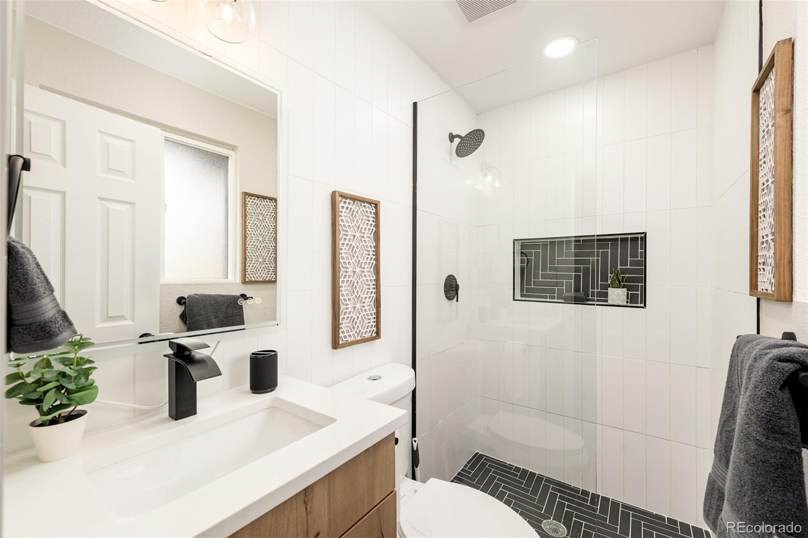 3243 Simms Street Wheat Ridge, CO 80033 - Photo 20 of 47 Gallery Image 20