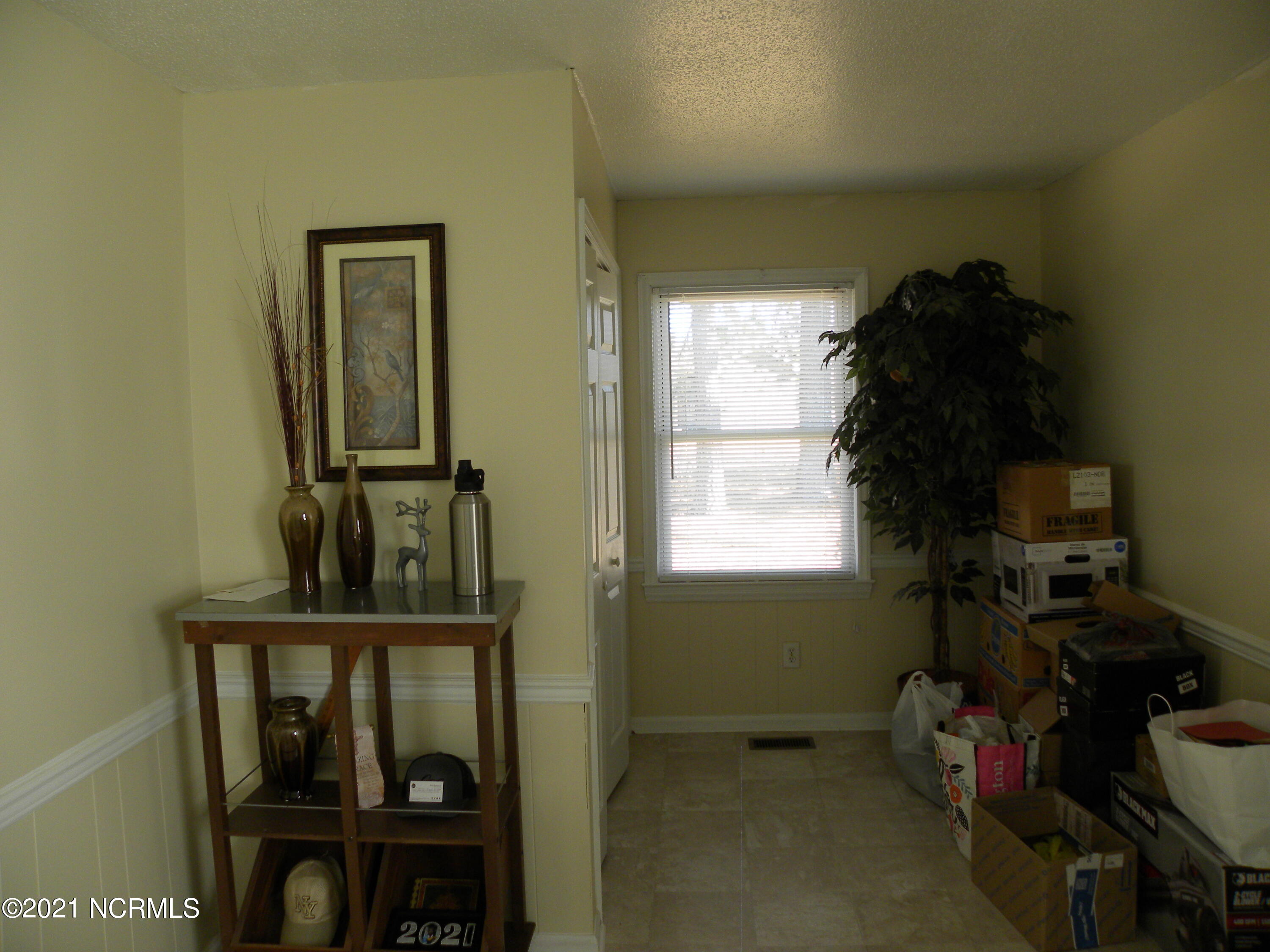 2821 Meadowbrook Road Rocky Mount, NC 27801 - Photo 8 of 30 DSCN2737