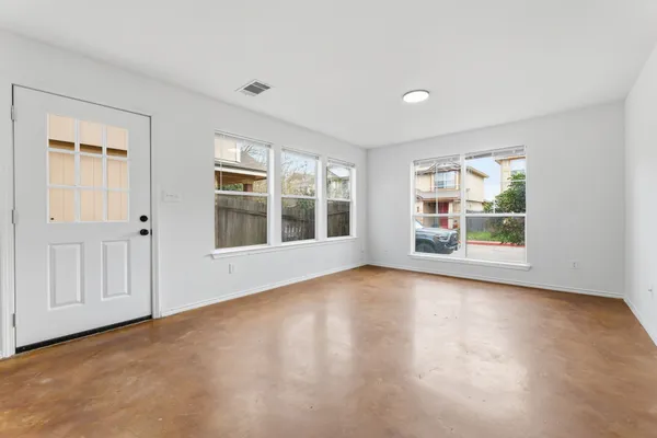 $1,800 | 4516 Felicity Lane, Austin, TX 78725