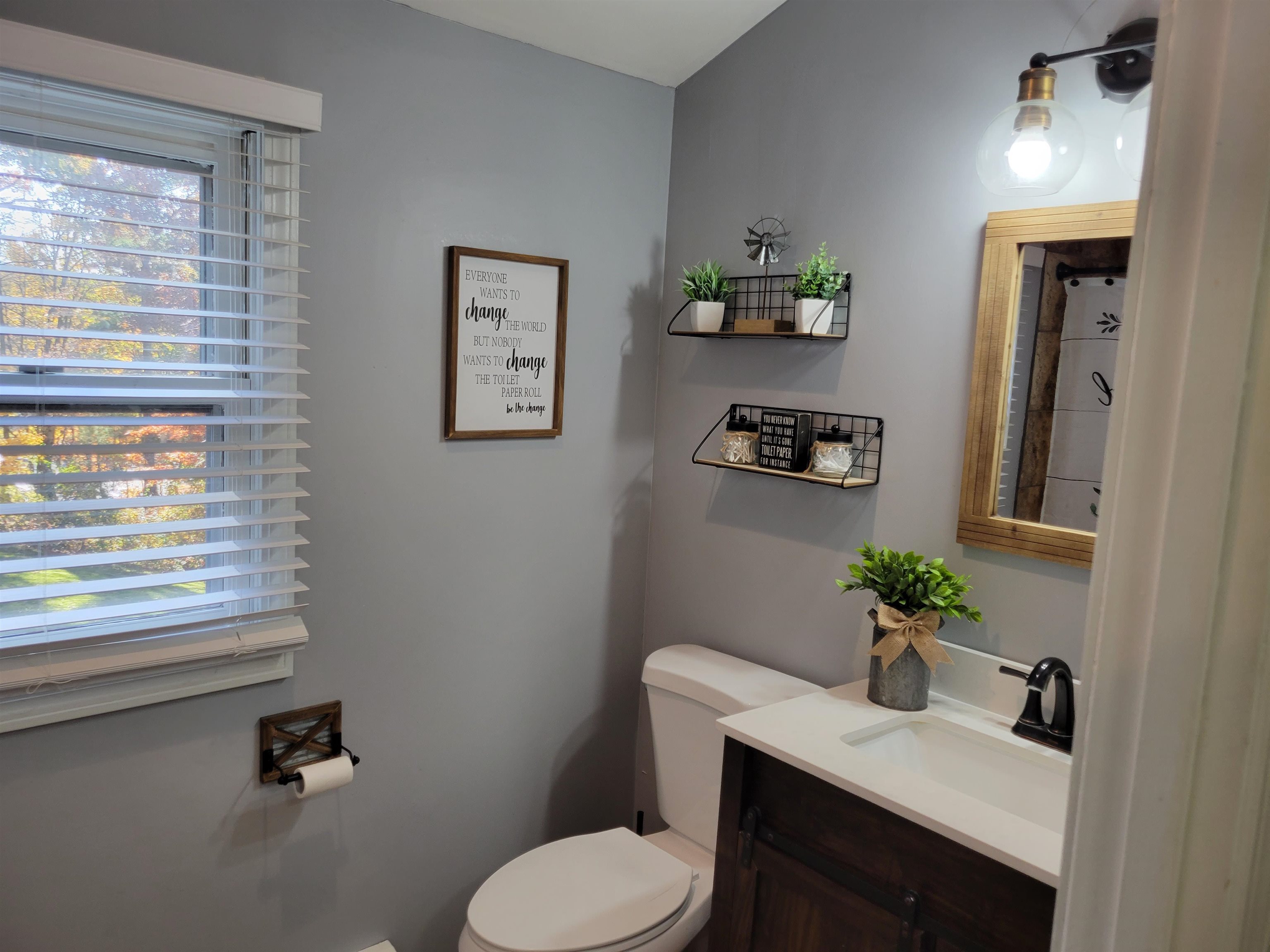 6 Oxford Road Derry, NH 03038 - Photo 21 of 40