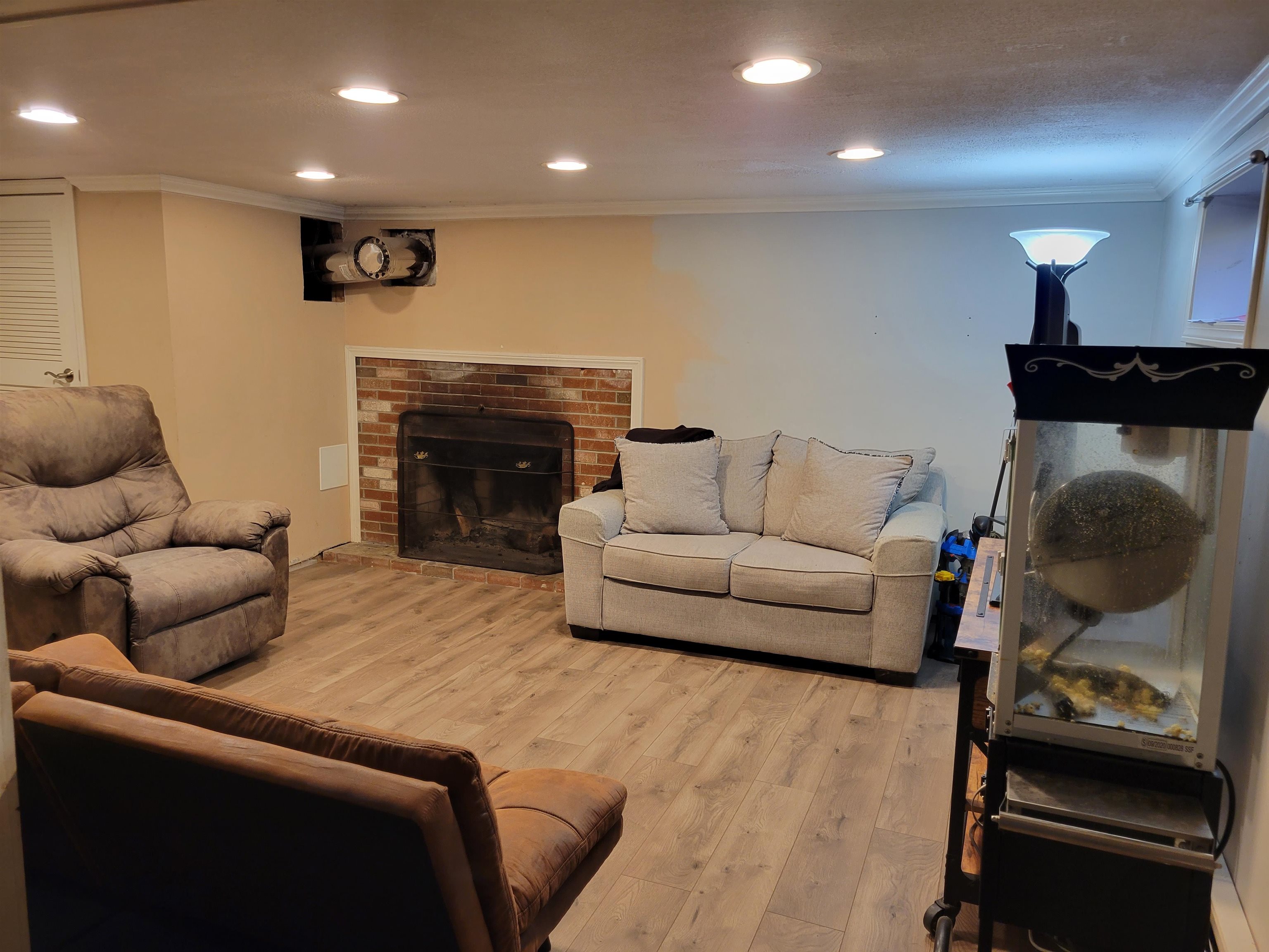 6 Oxford Road Derry, NH 03038 - Photo 29 of 40