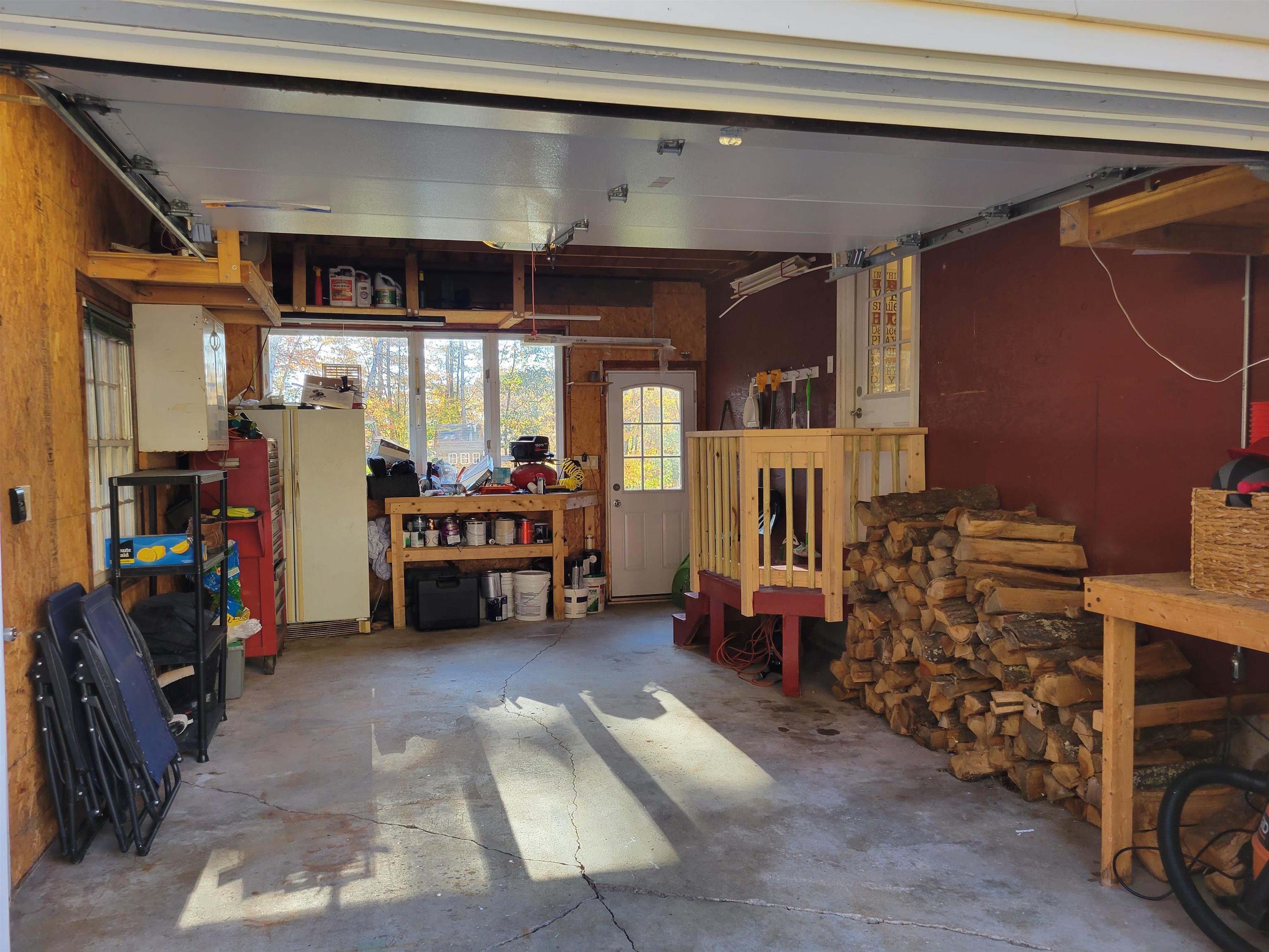 6 Oxford Road Derry, NH 03038 - Photo 34 of 40