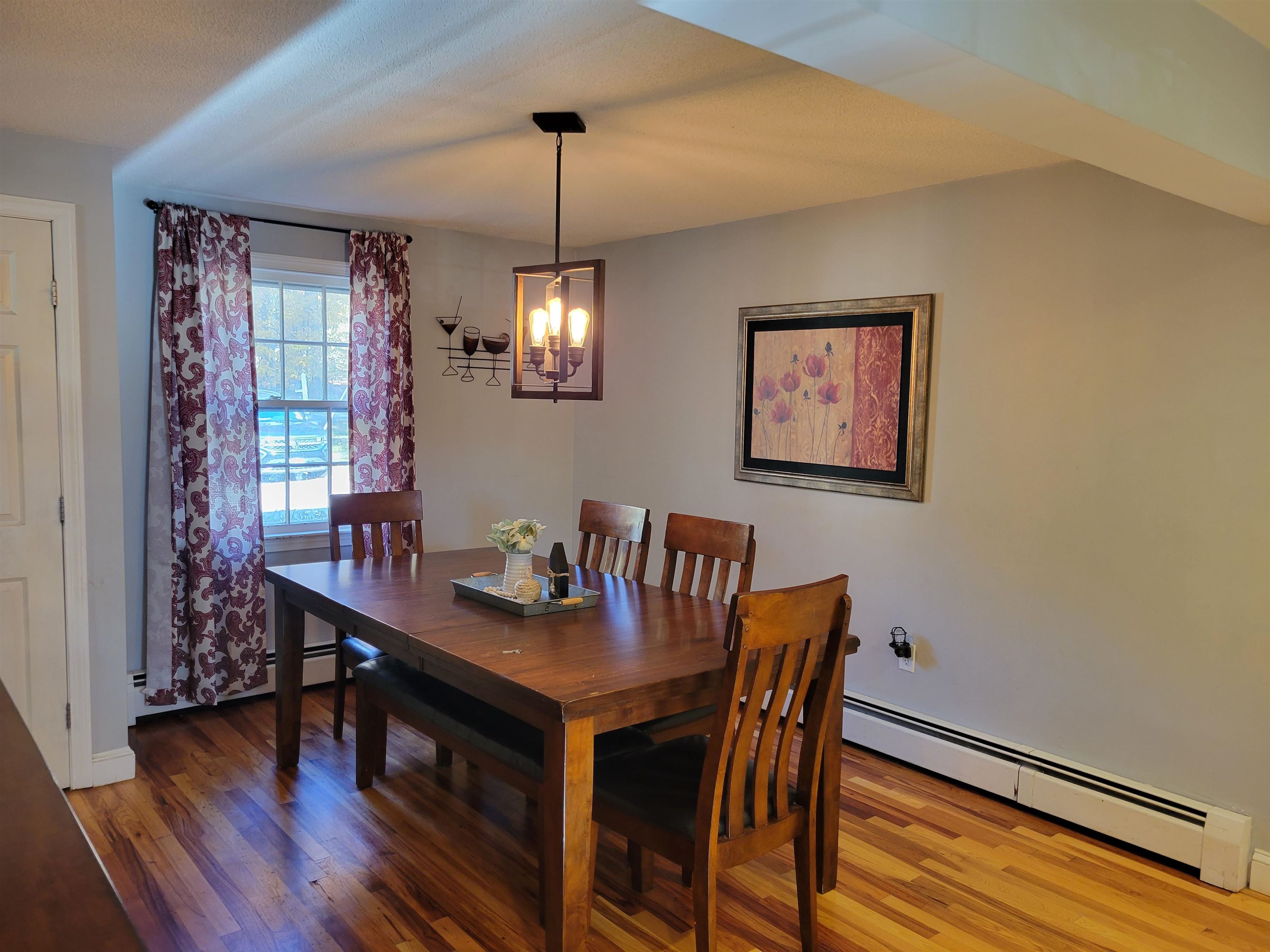 6 Oxford Road Derry, NH 03038 - Photo 7 of 40