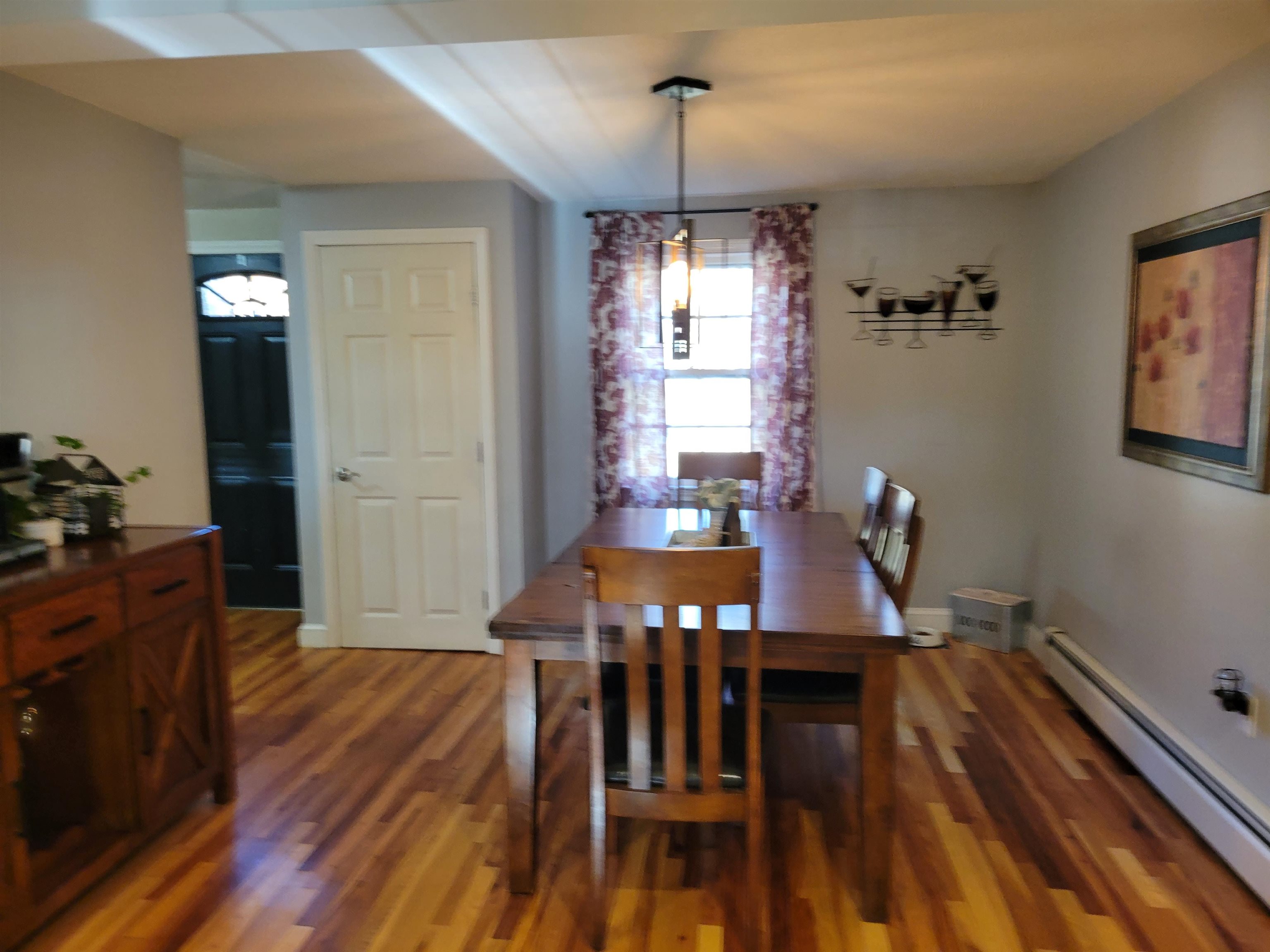 6 Oxford Road Derry, NH 03038 - Photo 8 of 40