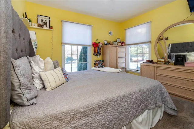 $899,999 | 87 Mann School Road, Smithfield, RI 02917