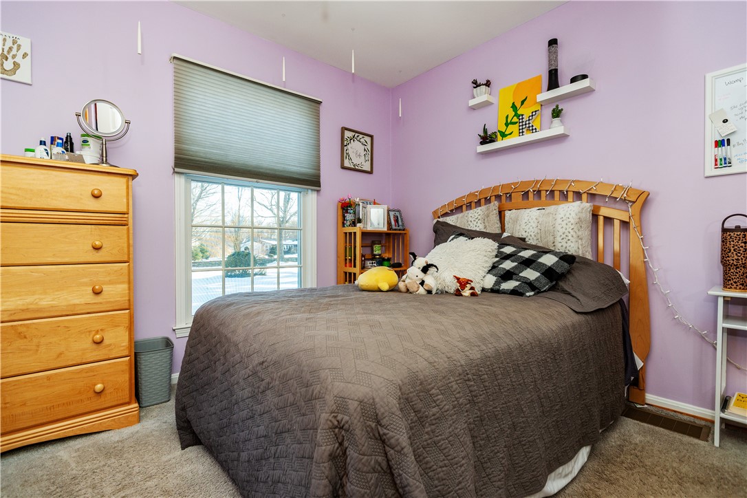 87 Mann School Road Smithfield, RI 02917 - Photo 26 of 50