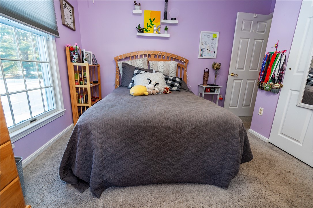 87 Mann School Road Smithfield, RI 02917 - Photo 27 of 50