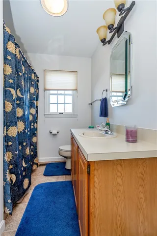 $899,999 | 87 Mann School Road, Smithfield, RI 02917