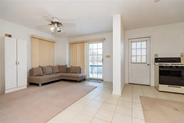 $899,999 | 87 Mann School Road, Smithfield, RI 02917