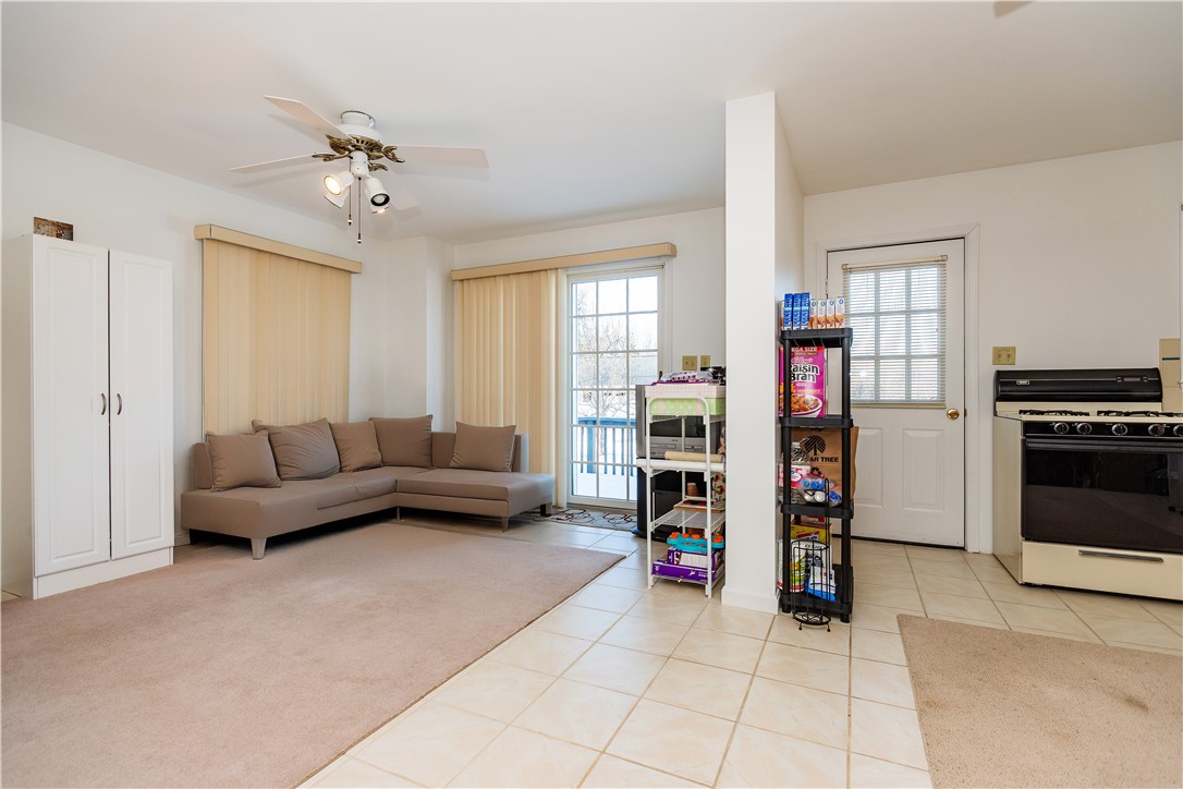 87 Mann School Road Smithfield, RI 02917 - Photo 36 of 50