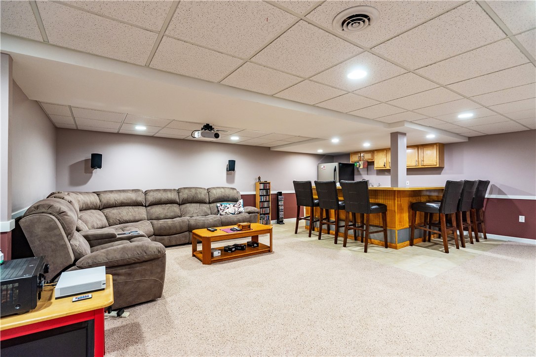 87 Mann School Road Smithfield, RI 02917 - Photo 38 of 50