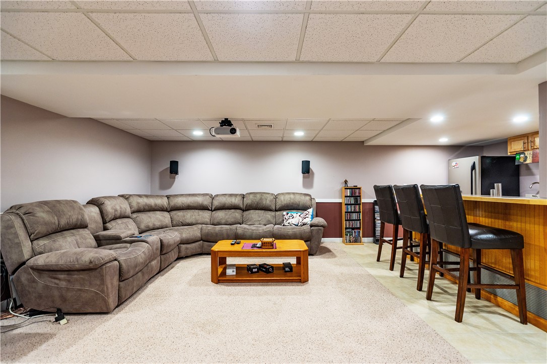 87 Mann School Road Smithfield, RI 02917 - Photo 39 of 50