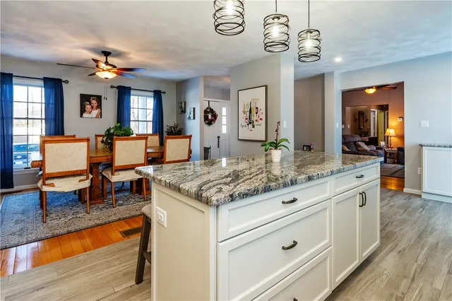 $899,999 | 87 Mann School Road, Smithfield, RI 02917