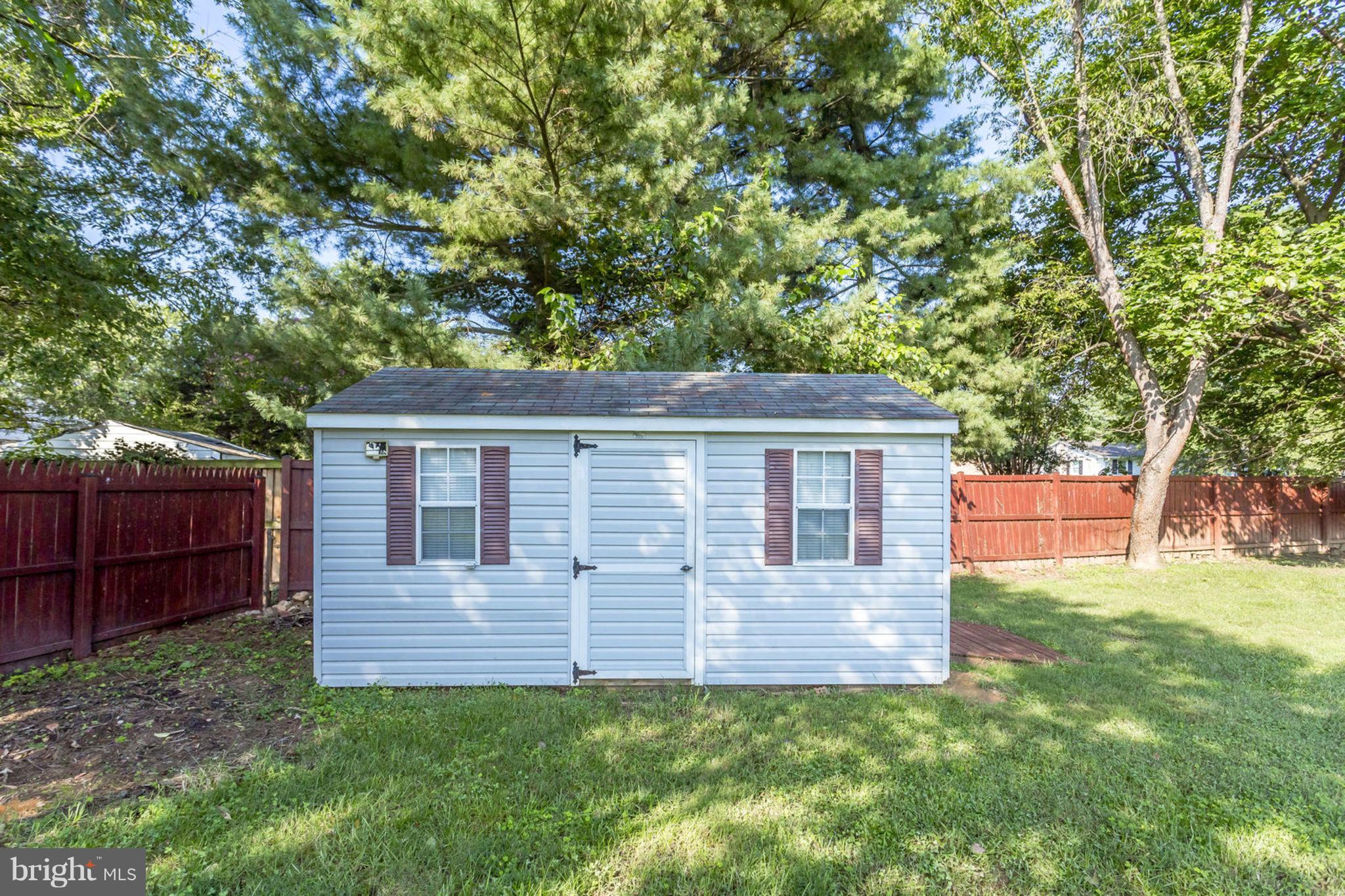 9701 Kisconko Road Fort Washington, MD 20744 - Photo 28 of 30 Exterior (Rear)